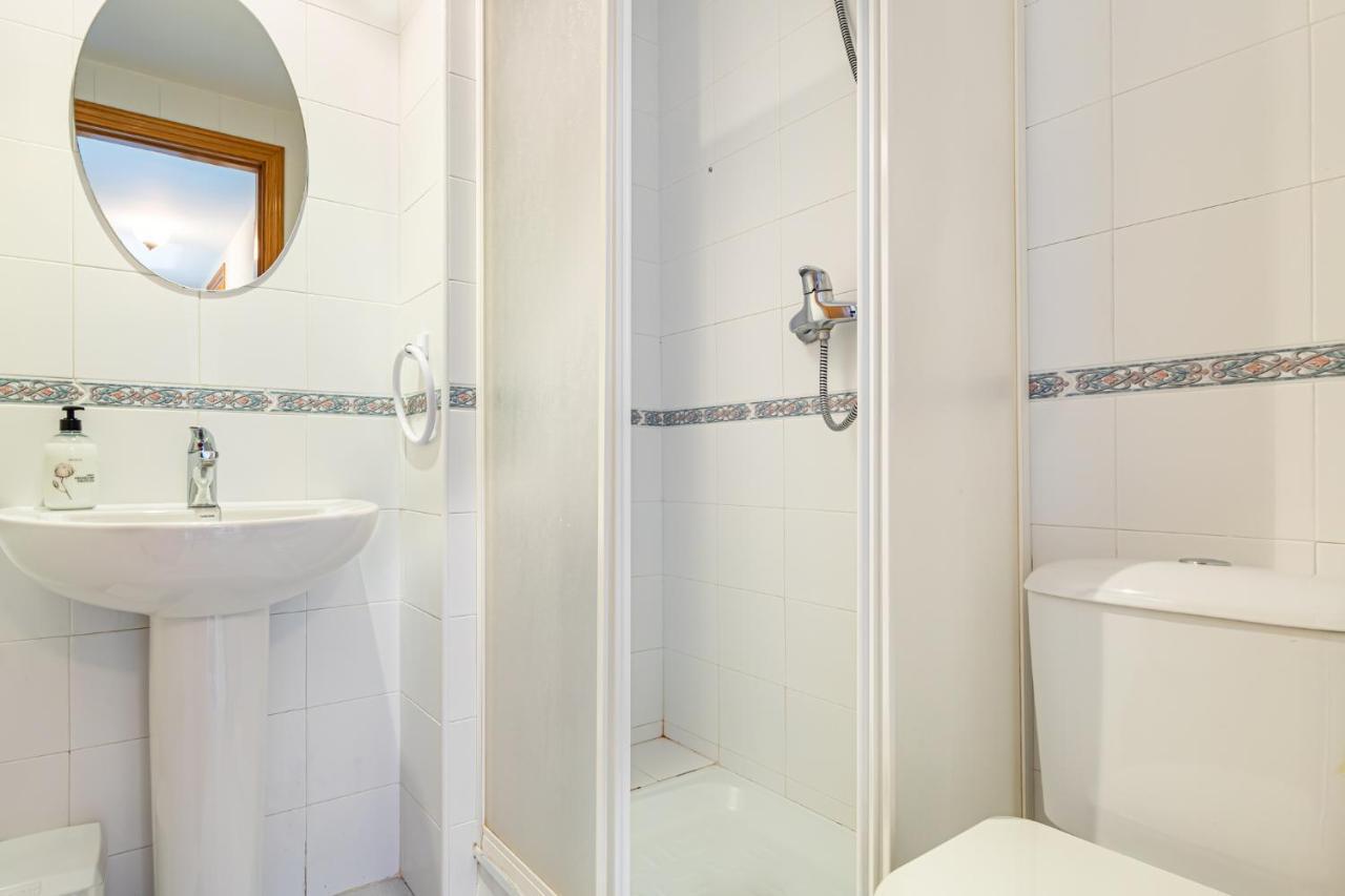 Sun & Sand Beach Apartment Марбеля Екстериор снимка