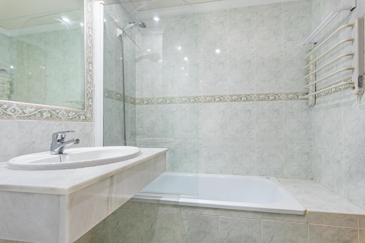 Sun & Sand Beach Apartment Марбеля Екстериор снимка