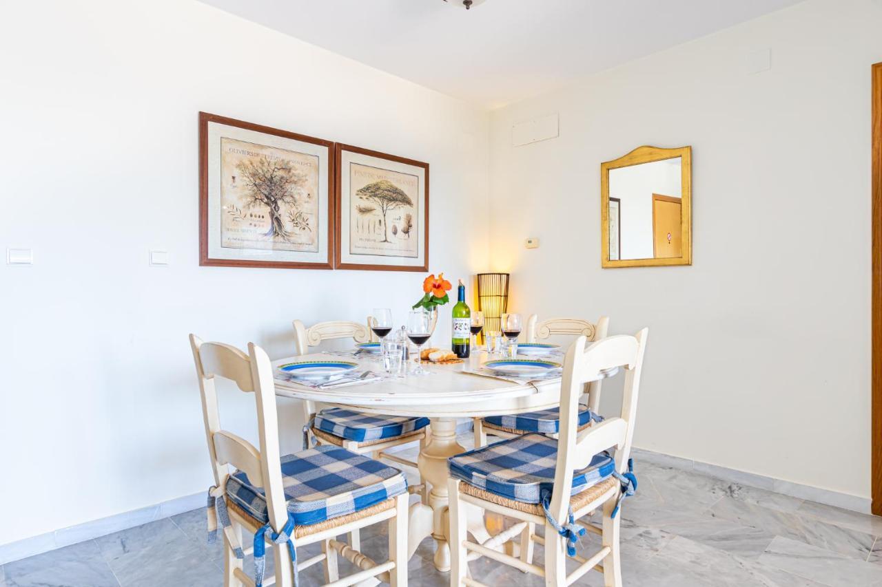 Sun & Sand Beach Apartment Марбеля Екстериор снимка